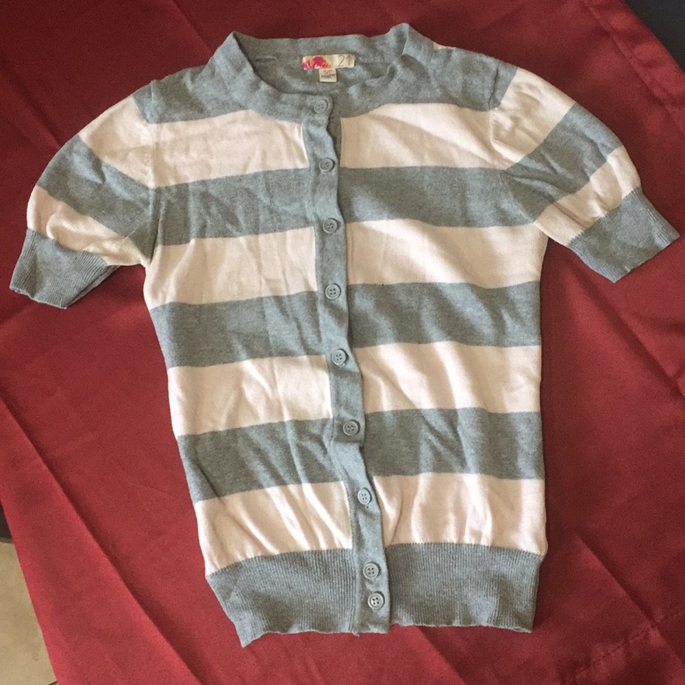 CUTE Lightweight Shirt Sleeve Button-up Cardigan